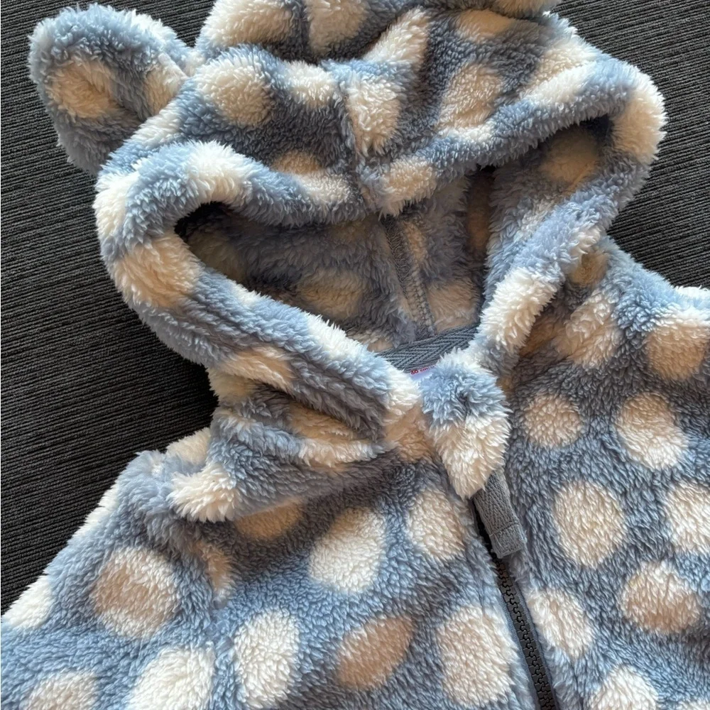 Hanna Andersson Plush Hooded Baby Jacket bear ears Blue & Cream polka dot 3-6 m